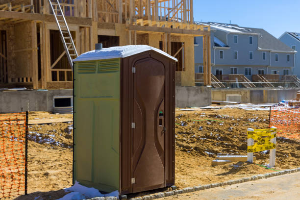 Best Sanitation services for porta potties  in University, MS